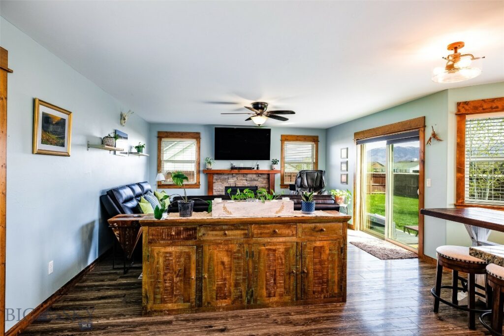1602 Ingomar Boulevard, Belgrade MT 59714