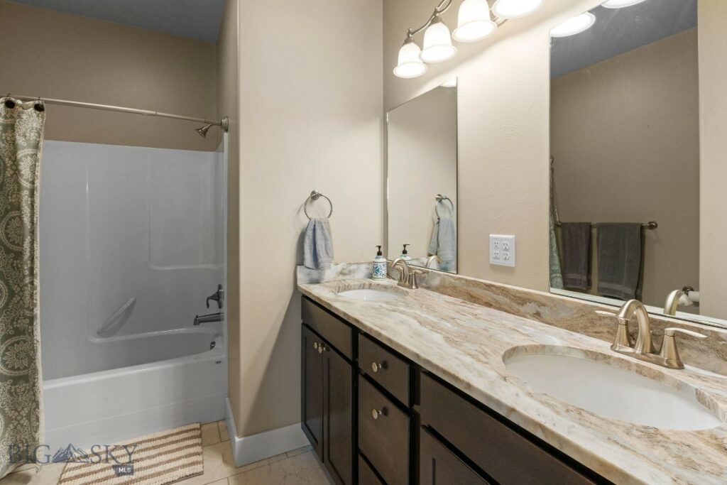 1604 Drummond Boulevard, Belgrade MT 59714