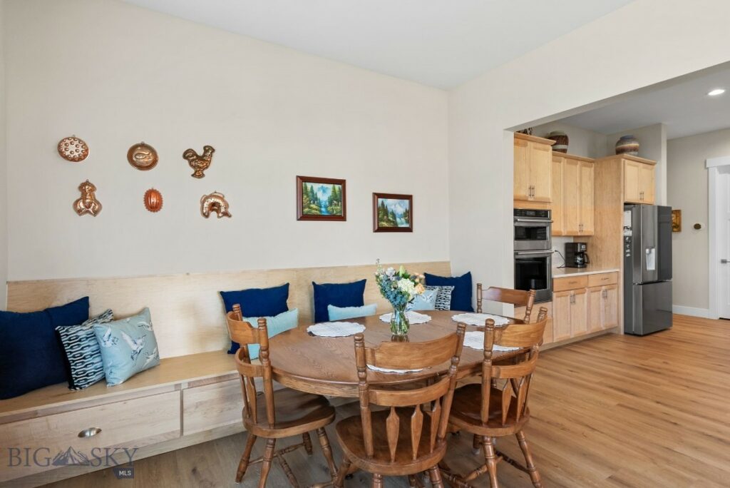 1604 Kit Carson Circle, Belgrade MT 59714