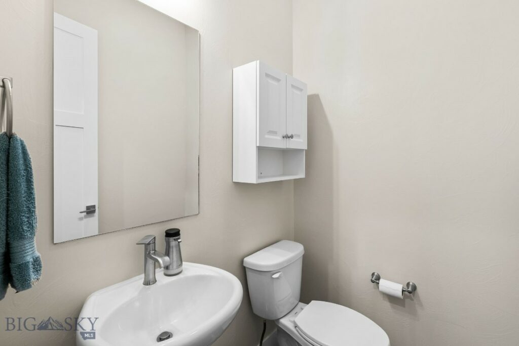 1604 Kit Carson Circle, Belgrade MT 59714