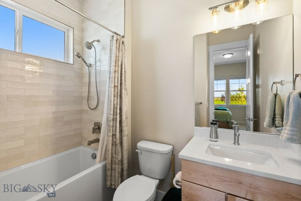 1604 Kit Carson Circle, Belgrade MT 59714