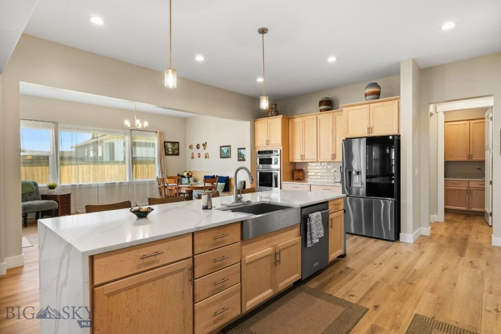 1604 Kit Carson Circle, Belgrade MT 59714