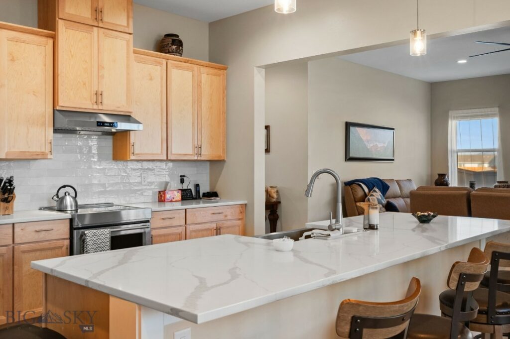 1604 Kit Carson Circle, Belgrade MT 59714