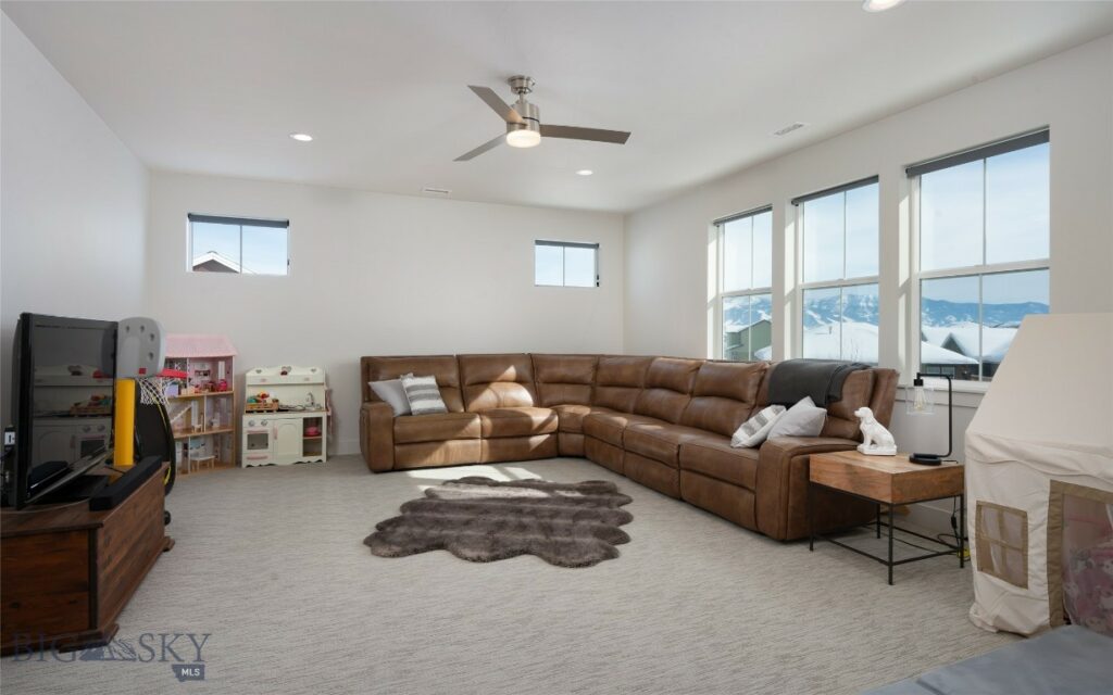 1605 Wyatt Earp Court, Belgrade MT 59714