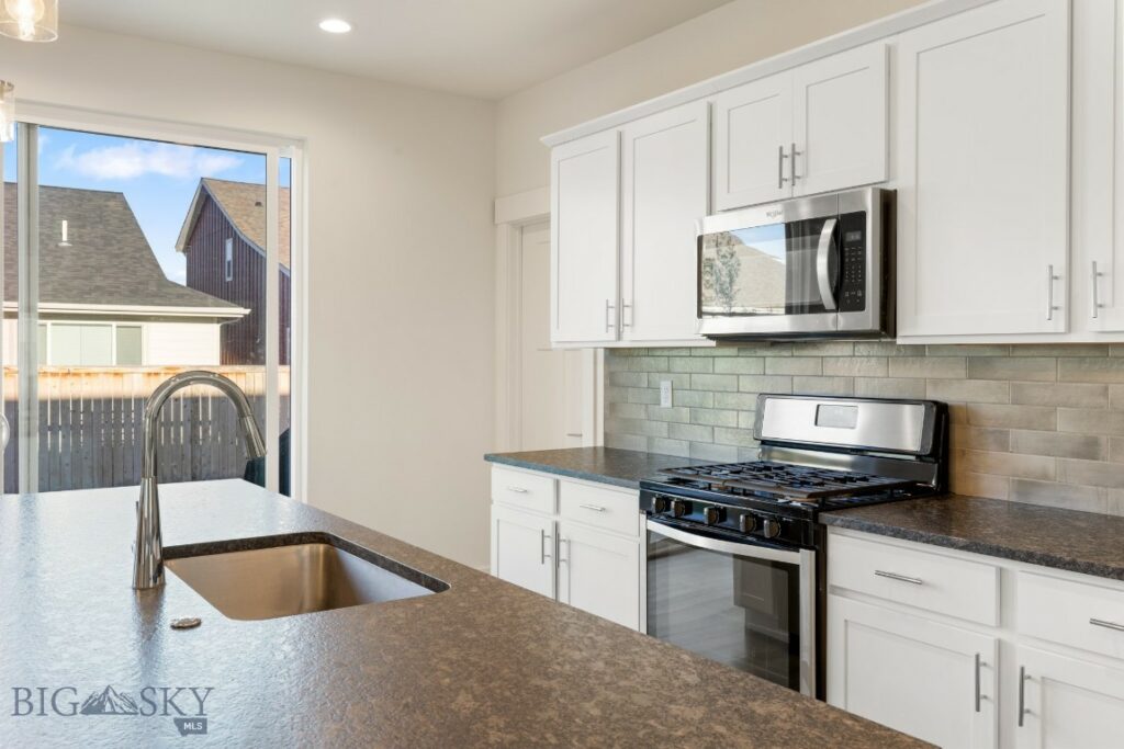 1606 Wyatt Earp Court, Belgrade MT 59714