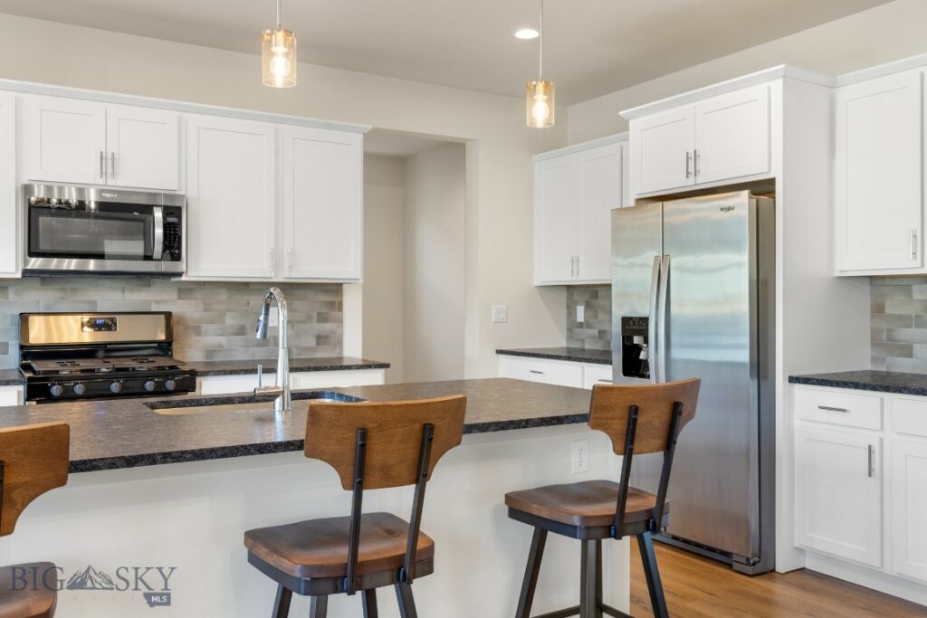 1606 Wyatt Earp Court, Belgrade MT 59714