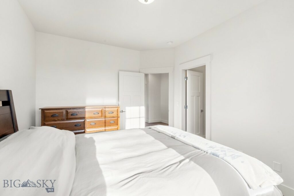 1606 Wyatt Earp Court, Belgrade MT 59714