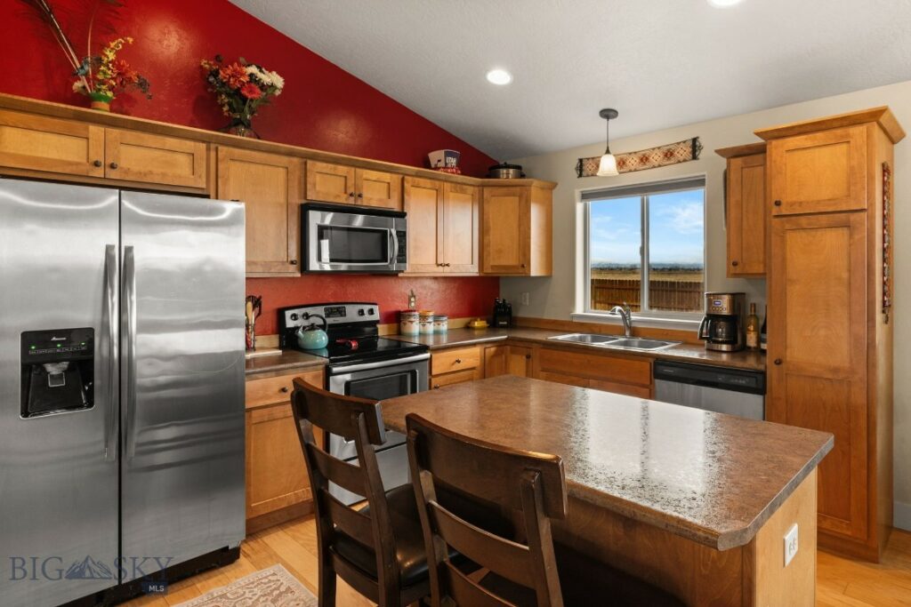 1611 Powers, Belgrade MT 59714