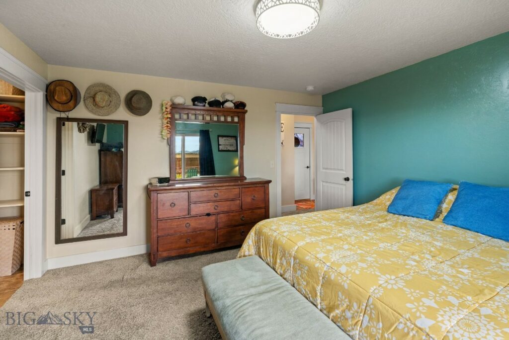 1611 Powers, Belgrade MT 59714