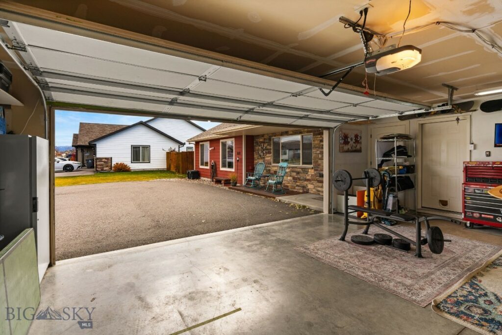 1611 Powers, Belgrade MT 59714