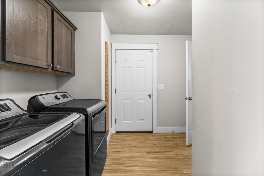 1613 Drummond Boulevard, Belgrade MT 59714