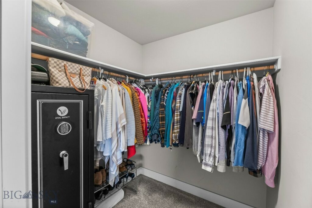 1613 Drummond Boulevard, Belgrade MT 59714