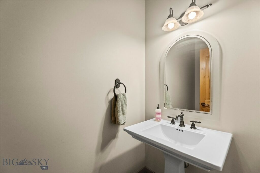 164 Wapiti Way, Bozeman MT 59718