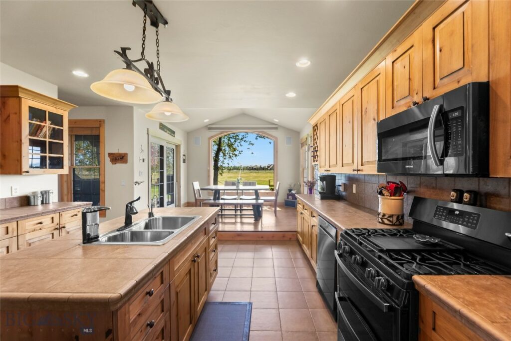 164 Wapiti Way, Bozeman MT 59718