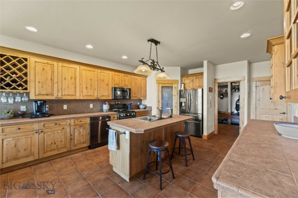 164 Wapiti Way, Bozeman MT 59718