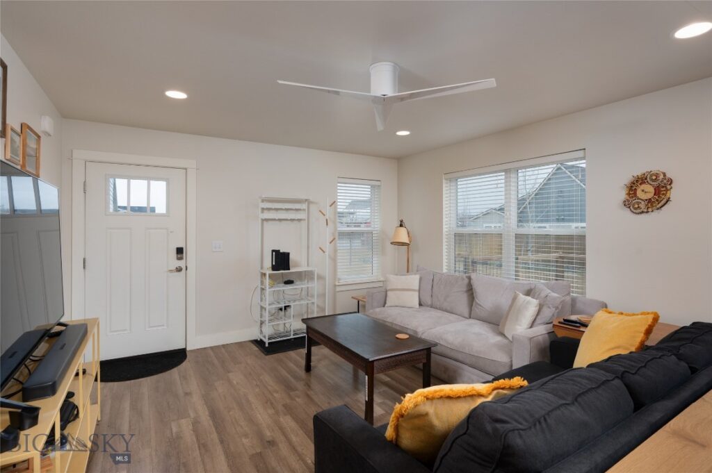 1640 New Holland Drive, Bozeman MT 59718