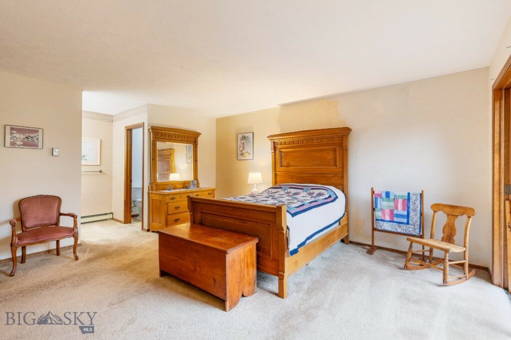 1645 S Black Avenue, Bozeman MT 59715