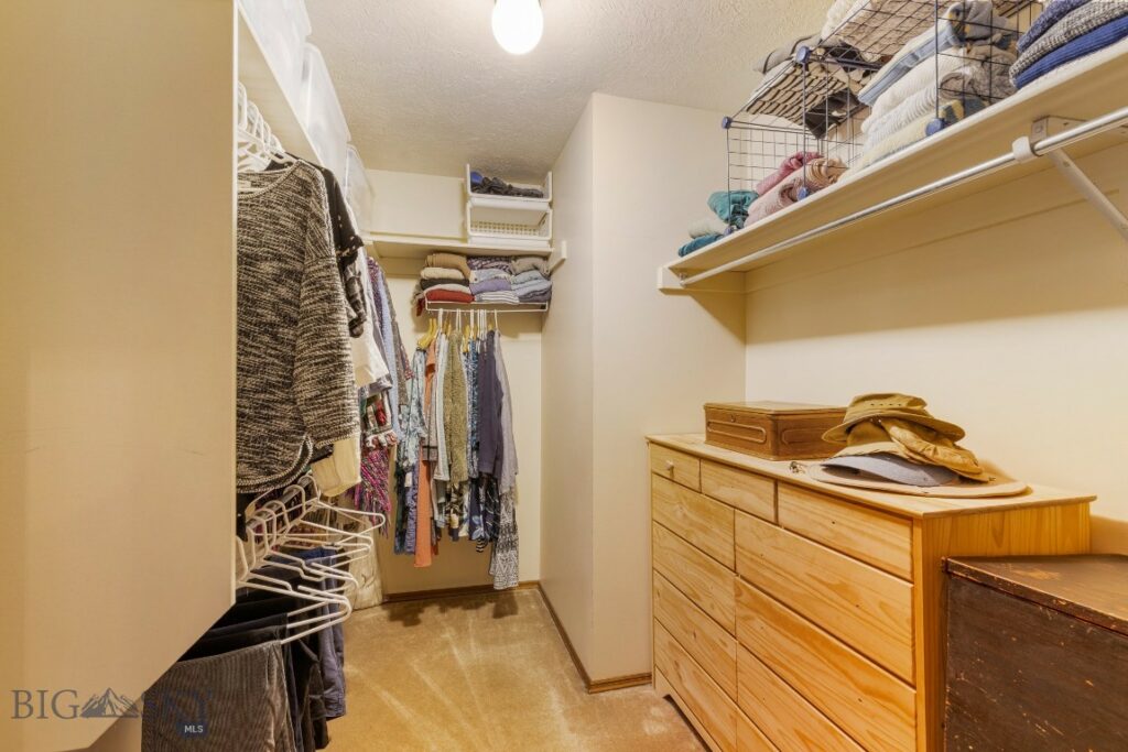 1645 S Black Avenue, Bozeman MT 59715