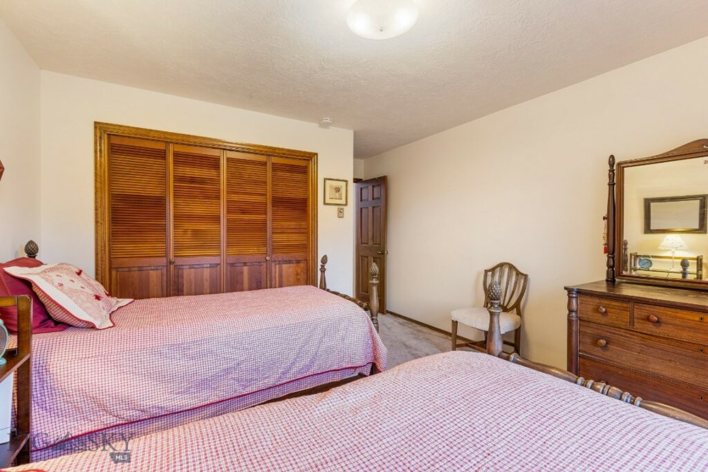 1645 S Black Avenue, Bozeman MT 59715