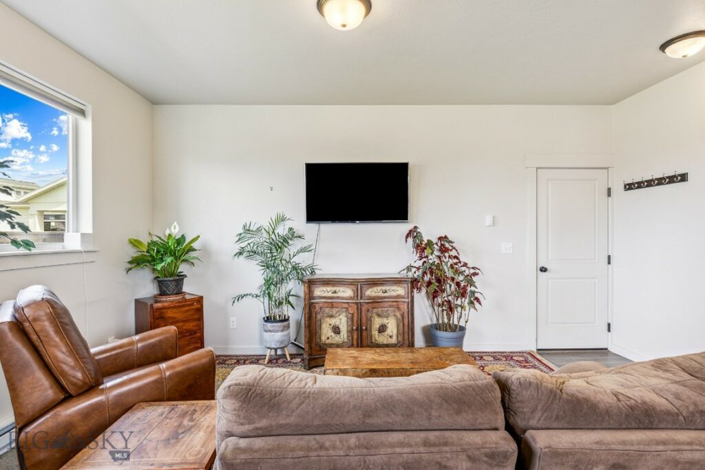 166 King Meadows Lane, Bozeman MT 59718