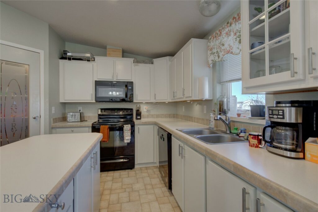169 Tulip Avenue, Belgrade MT 59714