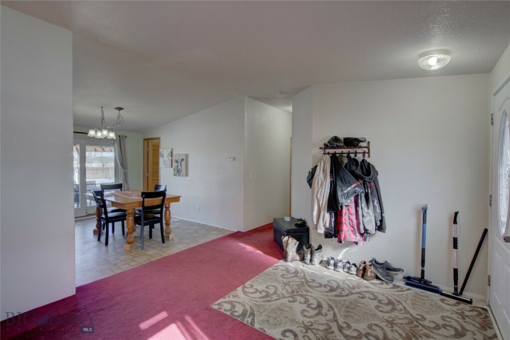 169 Tulip Avenue, Belgrade MT 59714