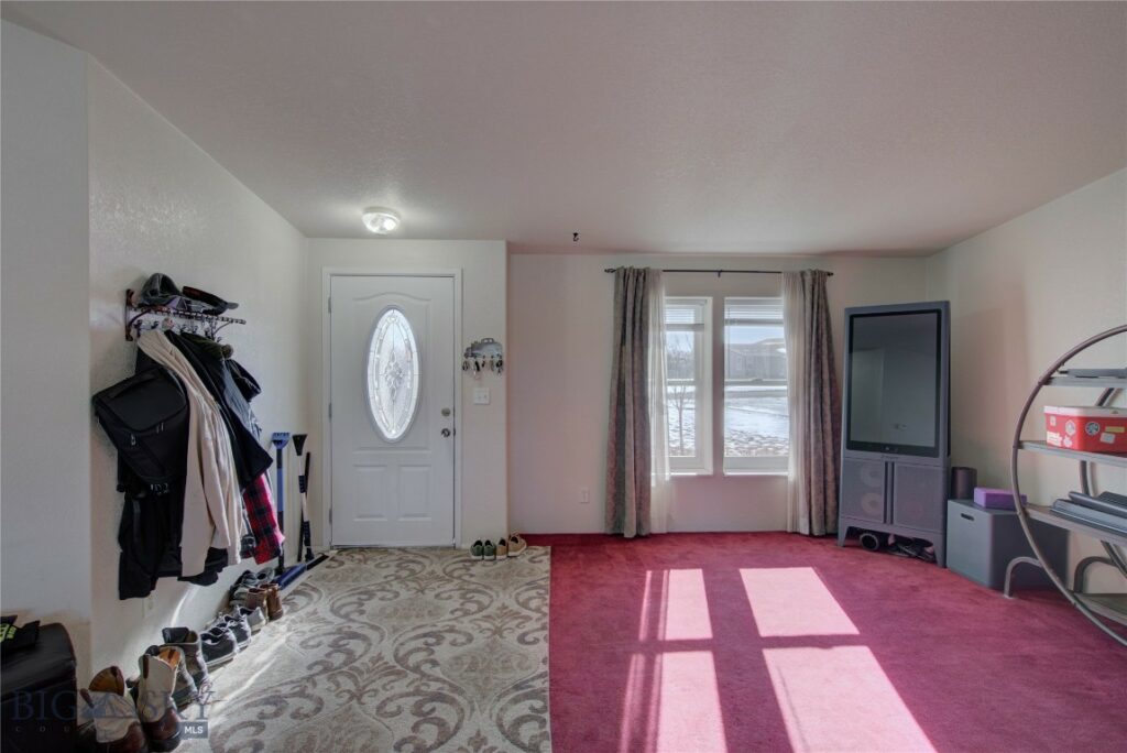 169 Tulip Avenue, Belgrade MT 59714