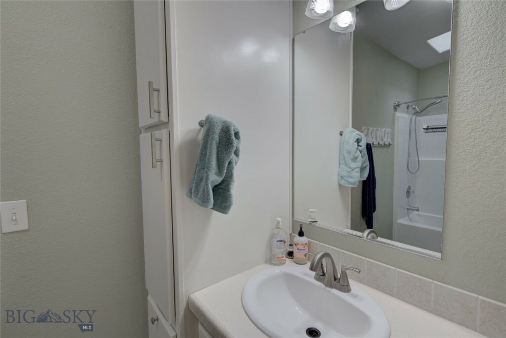 169 Tulip Avenue, Belgrade MT 59714