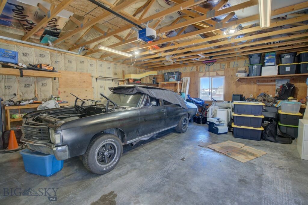 169 Tulip Avenue, Belgrade MT 59714