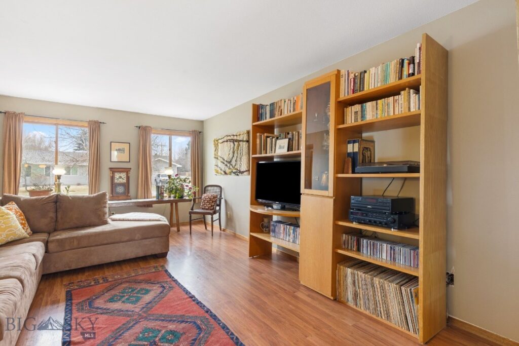 17 Chestnut Grove, Bozeman MT 59718