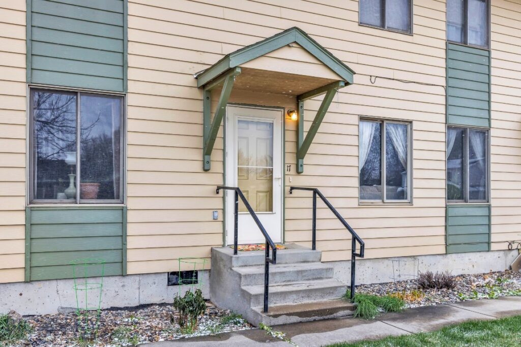 17 Chestnut Grove, Bozeman MT 59718