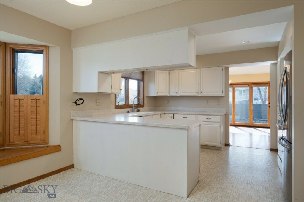 17 Hoffman Drive, Bozeman MT 59715