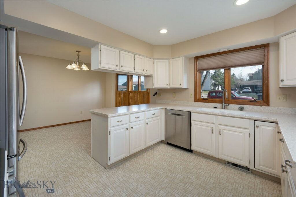 17 Hoffman Drive, Bozeman MT 59715