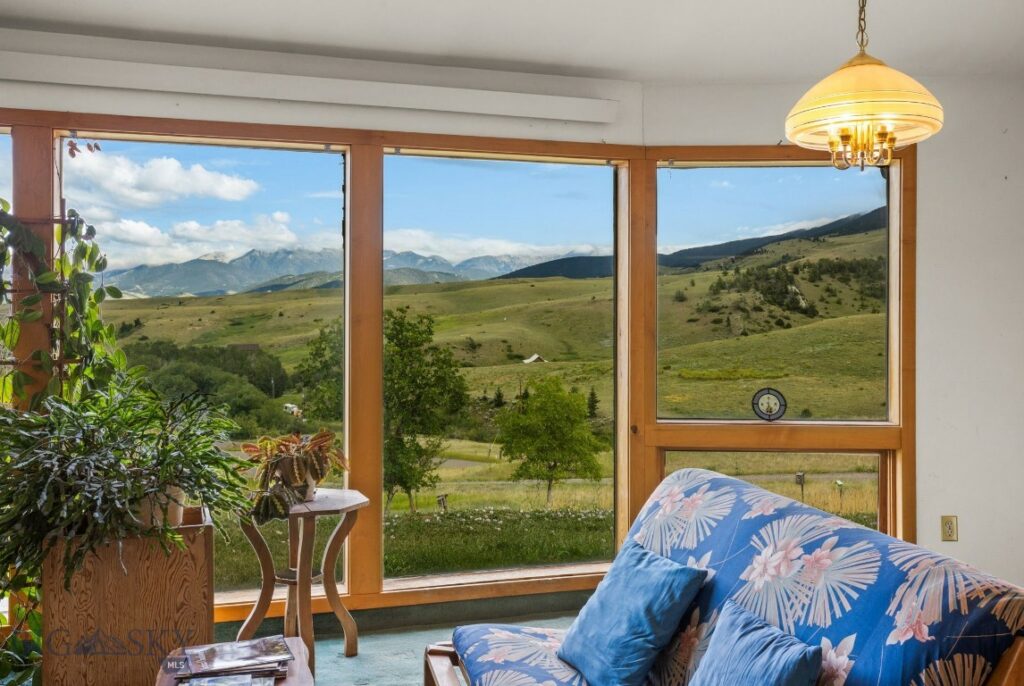 170 Cokedale Road, Livingston MT 59047