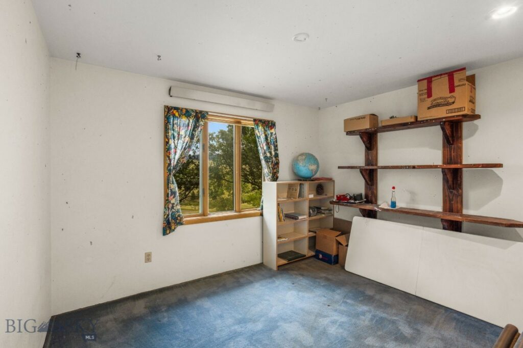 170 Cokedale Road, Livingston MT 59047