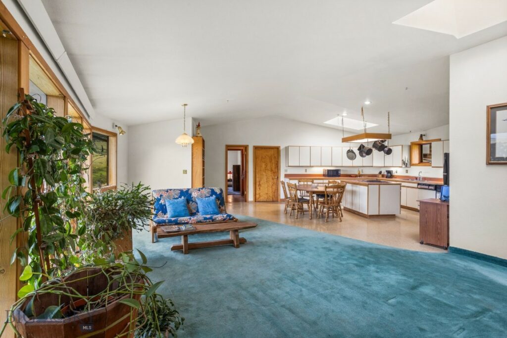 170 Cokedale Road, Livingston MT 59047