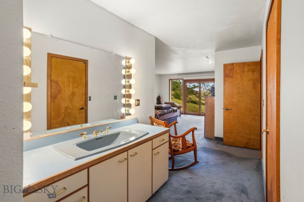 170 Cokedale Road, Livingston MT 59047