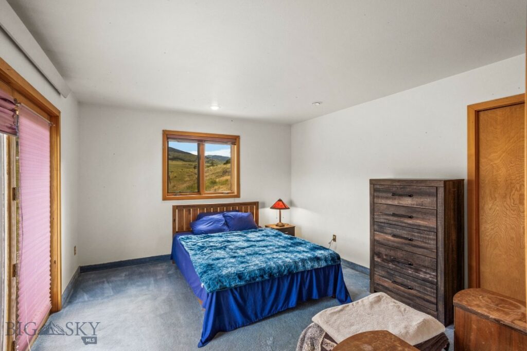 170 Cokedale Road, Livingston MT 59047