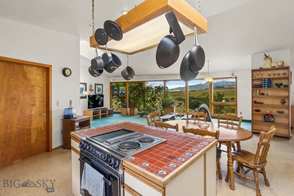 170 Cokedale Road, Livingston MT 59047