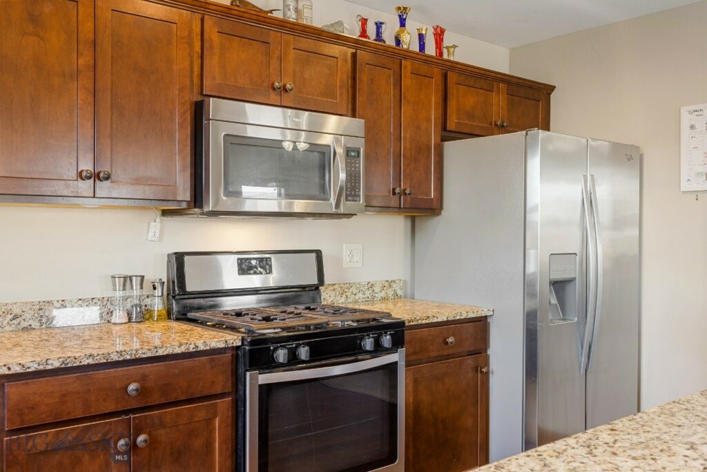 1704 Drummond Boulevard, Belgrade MT 59714