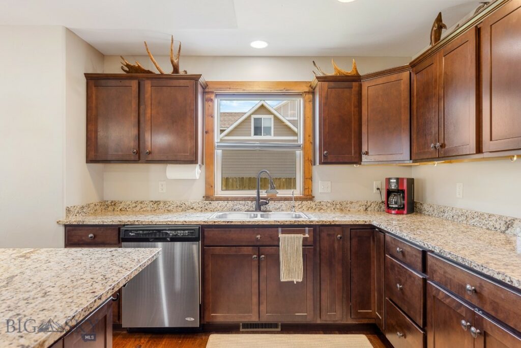 1704 Drummond Boulevard, Belgrade MT 59714
