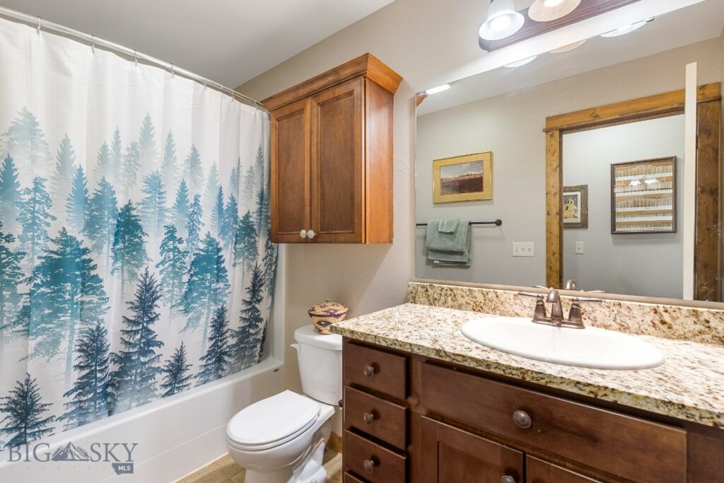 1704 Drummond Boulevard, Belgrade MT 59714