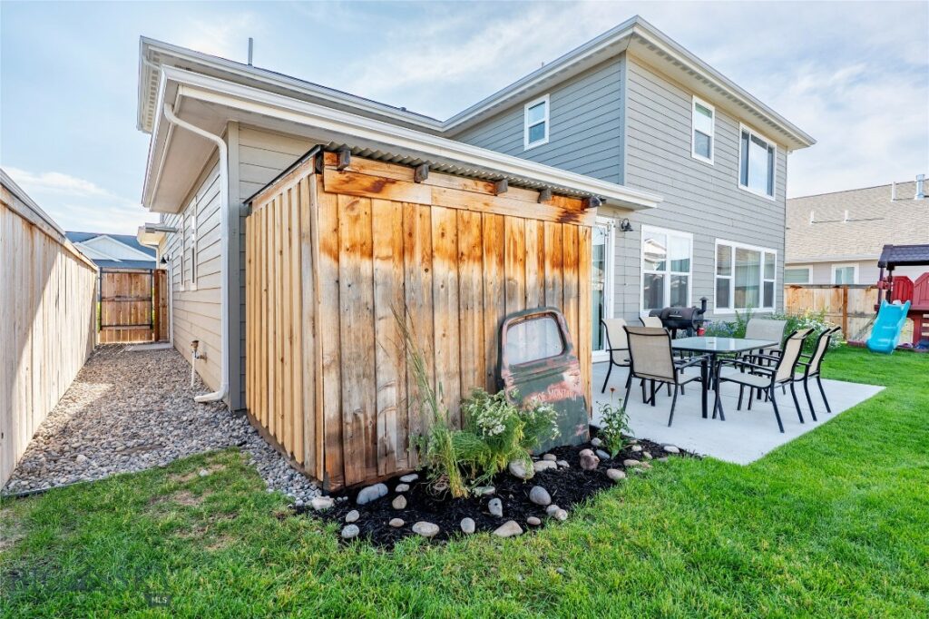 1704 Wyatt Earp Court, Belgrade MT 59714