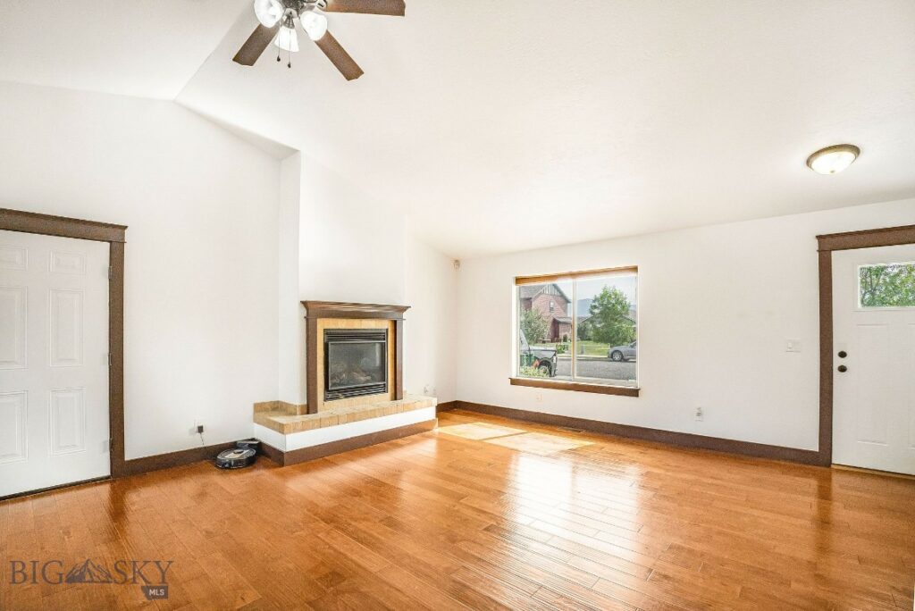 1705 Drummond Boulevard, Belgrade MT 59714