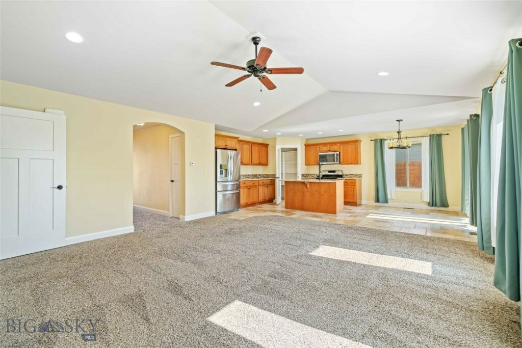 1705 Ingomar Boulevard, Belgrade MT 59714