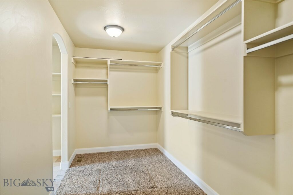 1705 Ingomar Boulevard, Belgrade MT 59714
