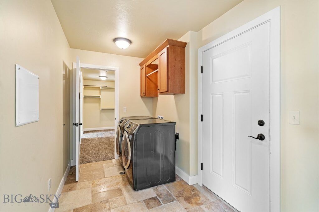 1705 Ingomar Boulevard, Belgrade MT 59714