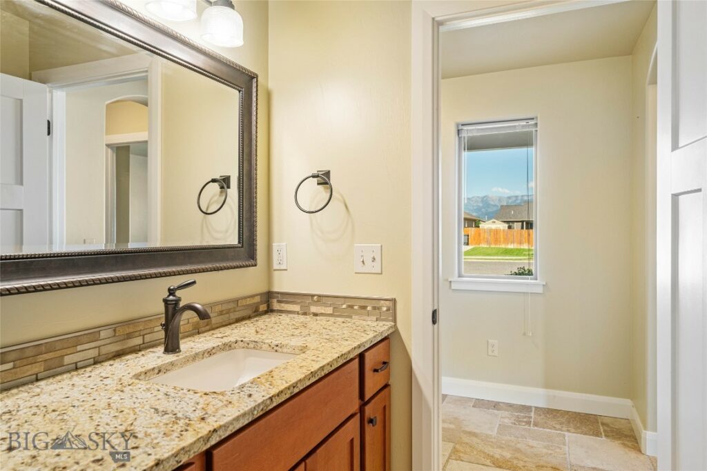 1705 Ingomar Boulevard, Belgrade MT 59714