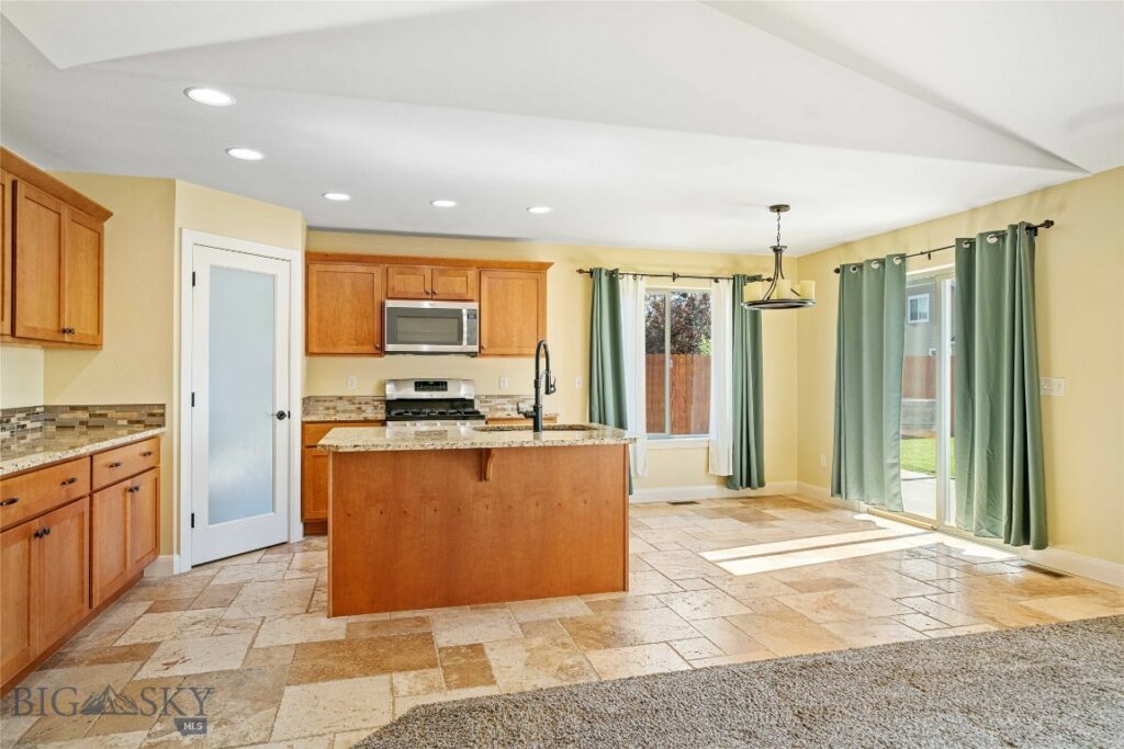 1705 Ingomar Boulevard, Belgrade MT 59714