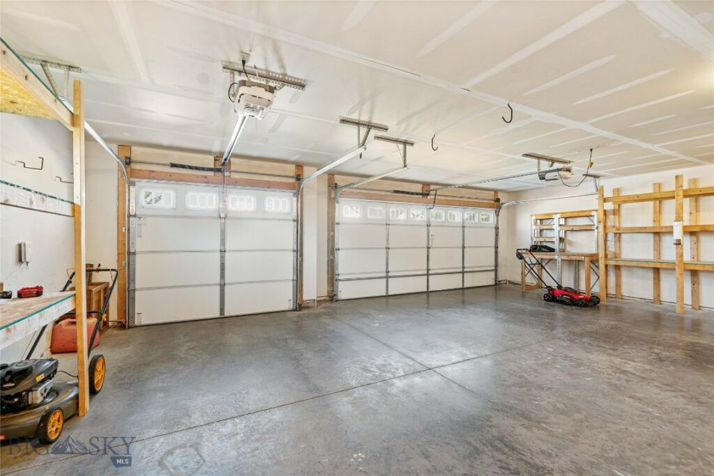 1705 Ingomar Boulevard, Belgrade MT 59714